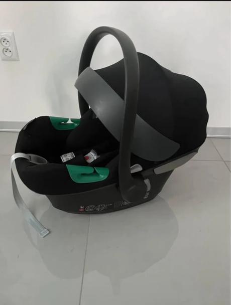 Aton s2 gold 45-87cm deep black vajíčko i-size, cybex