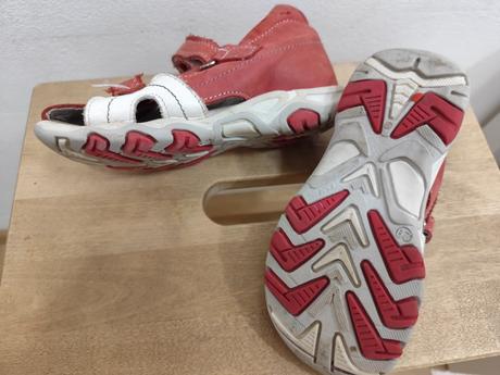 Sandálky, santé,29