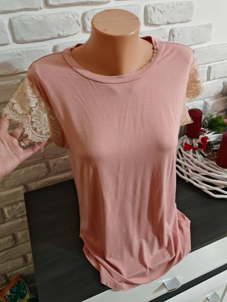 Pudrovo ružové tričko m,l sadne, gate