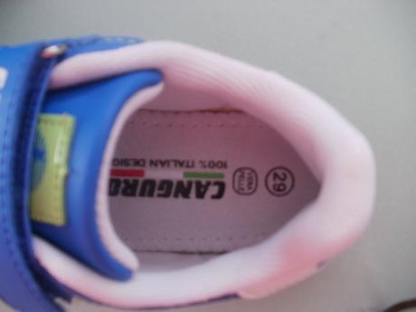 Krasne tenisky, kangaroos,29