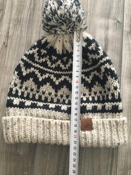 Čiapka s brmbolcom, 