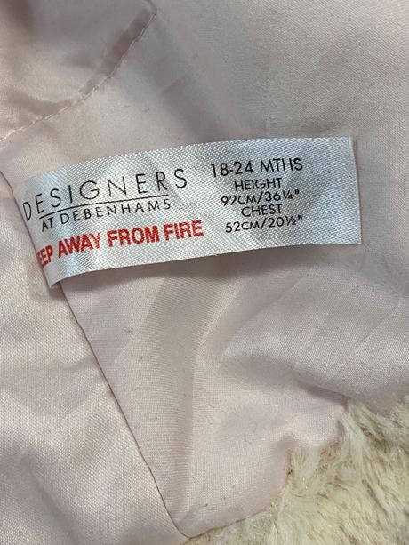 Krásny huňatý kabatik jasper conran v. 92, 92