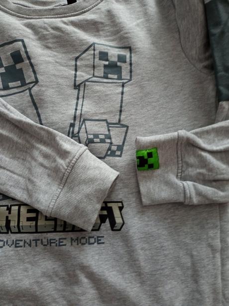 Mikina minecraft, 146