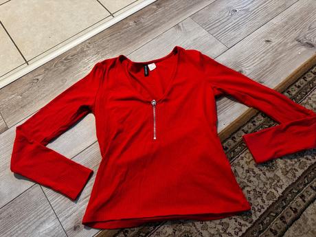Červené tričko, amisu,s