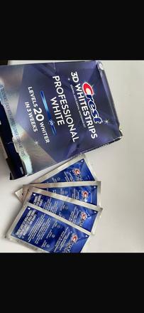 Crest bieliace pásiky na zuby,