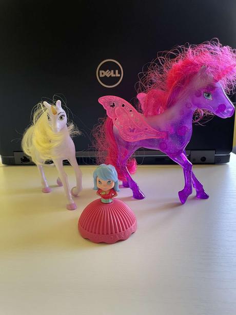 Jednorožec malý a veľký a cupkatá bábika,