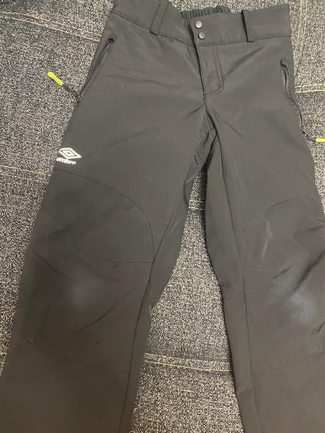 Oteplene nohavice plus oteplovaky, umbro,140