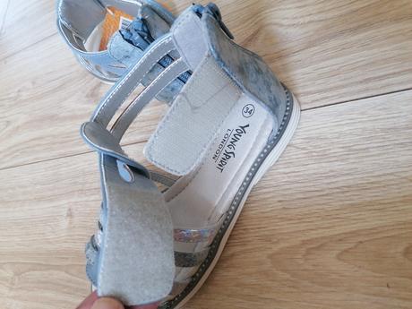 Sandálky, young spirit,34