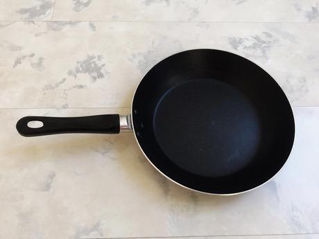 Teflónová panvica,