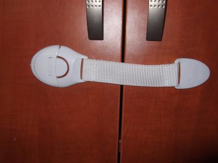 Nepoužité univerzálne bezpečnostné poistky,