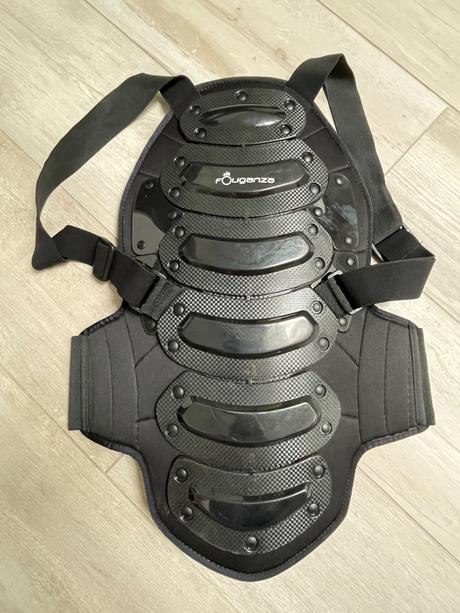 Chránič chrbtice safety pre detských jazdcov čier, 