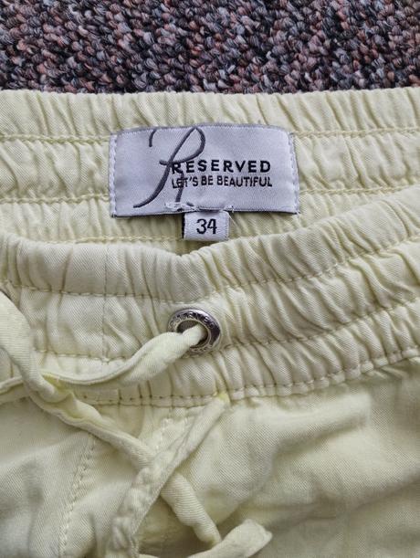 Žlté ľahké nohavice, reserved,34