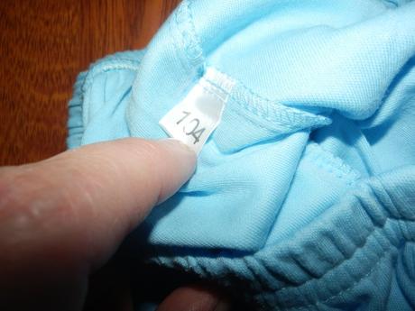 Pyžamko už len modré, 104