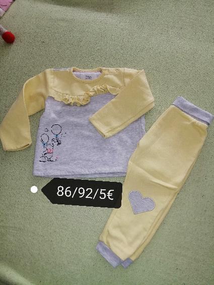 Teplakova súprava, disney,86