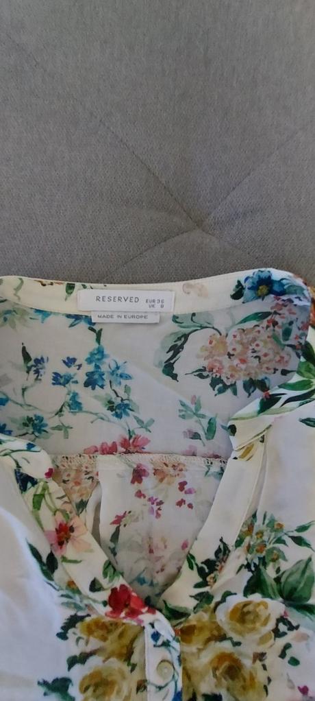 Kvietkovaná košieľka, reserved,36