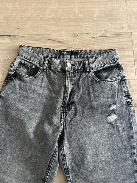 Voľnejšie rifle, new yorker,l