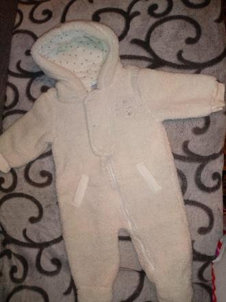 Kombineza pre malých zlatusikov., 68