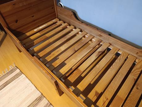 Rastúca posteľ ikea, šírka (cm): 90,dĺžka (cm): 200