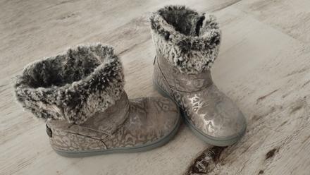 Čižmičky, primigi,24