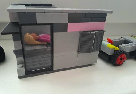 Domček lego barbie, 