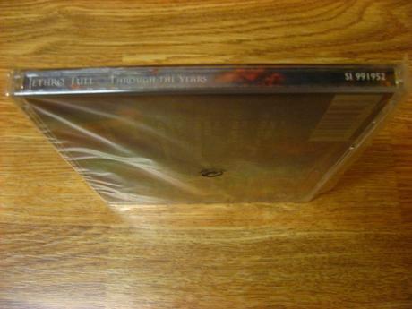Cd jethro tull through the years, 
