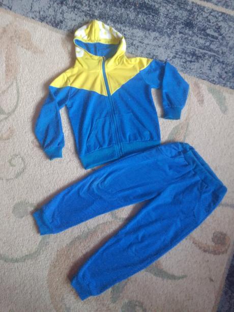 Tepláková súprava, 116