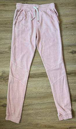 Dievcenske bavlnene teplaky vyborny stav, next,152