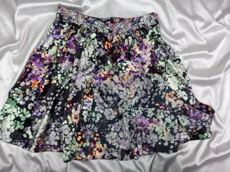 Kvalitná saténová sukňa, h&m,36