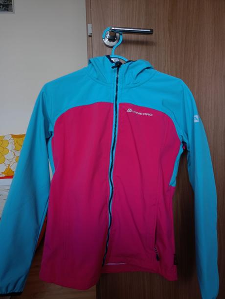 Predám softshelovú bundu, alpine pro,158