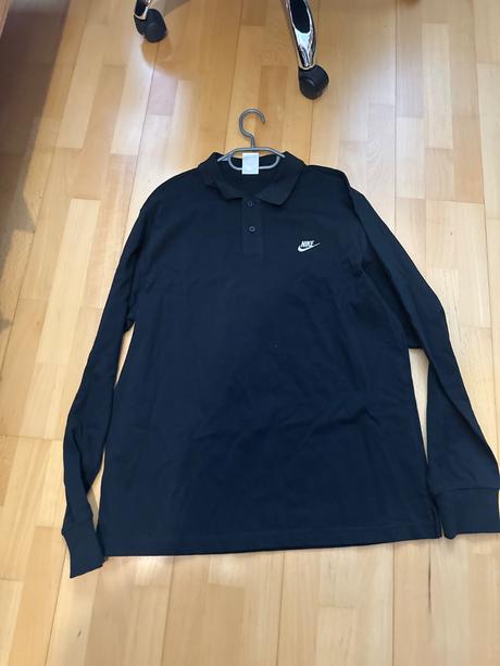 Nike polokosela, l