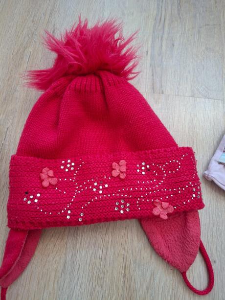 Čiapočky na 3 roky, 98