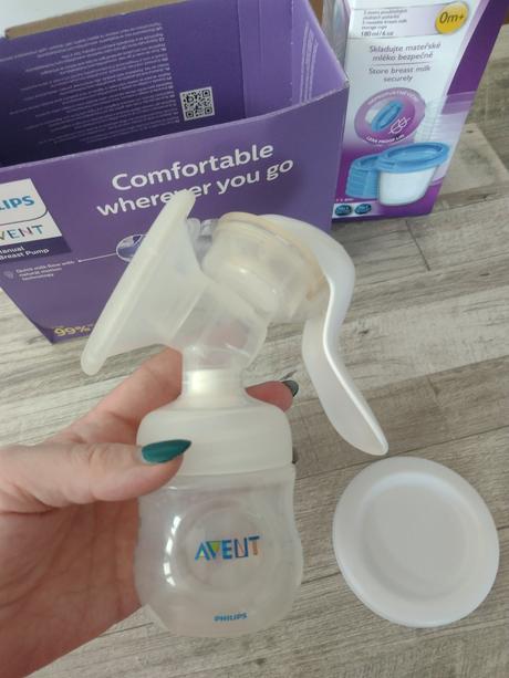 Odsávačka na mlieko avent,