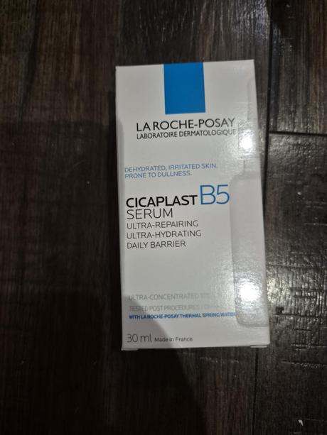 La roche cicaplast serum,