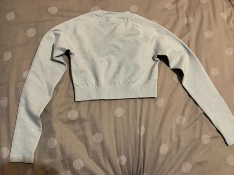 Crop top s dlhým rukávom, s