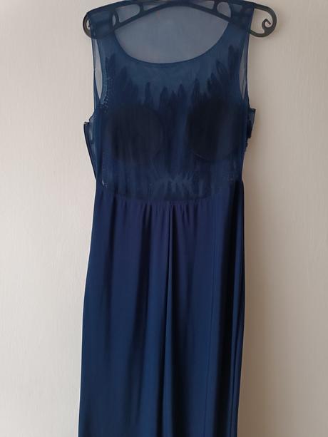 Spoločenské šaty, 38