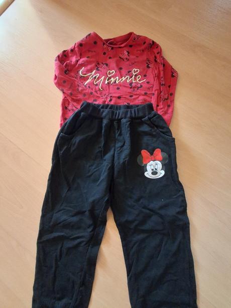 Tepláky, disney,134