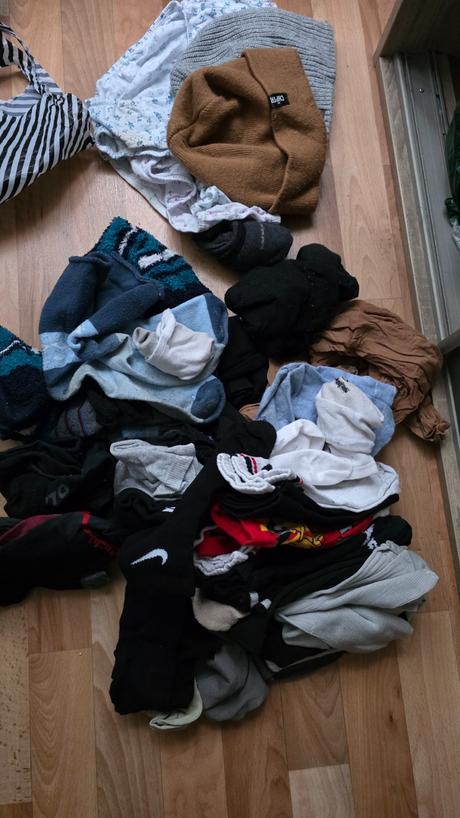 45 parov ponoziek 39/42, 