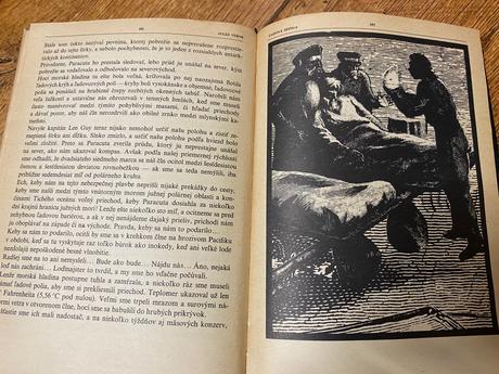Stará kniha jules verne ľadová sfinga 1976,