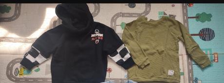 Mikiny 2ks  92, reserved,92