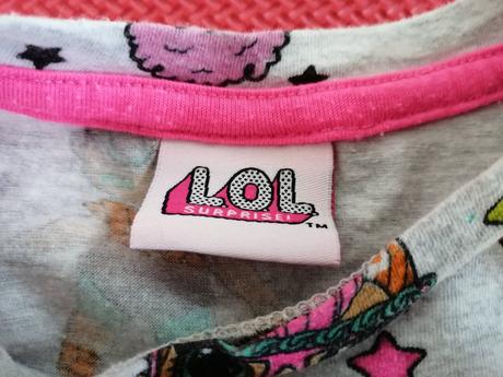 Dievčenské šaty, 104