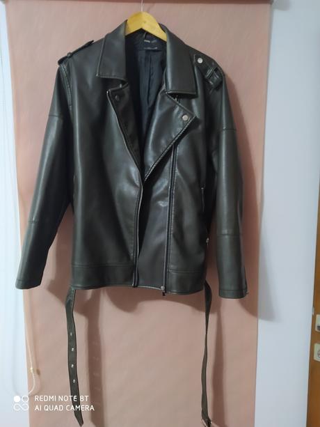 Hnedá kožená bunda, 