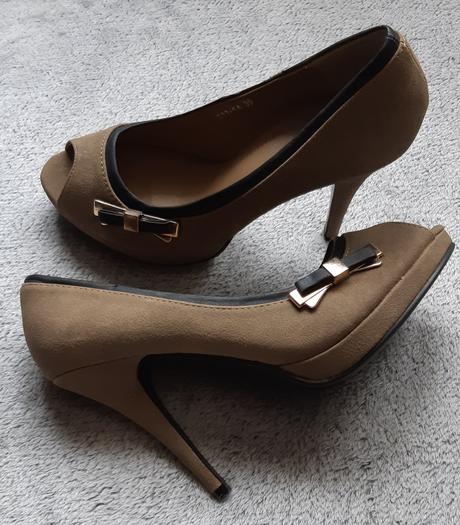 Predám dámske topánky, 39