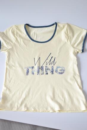 Bledožlté tričko s, s