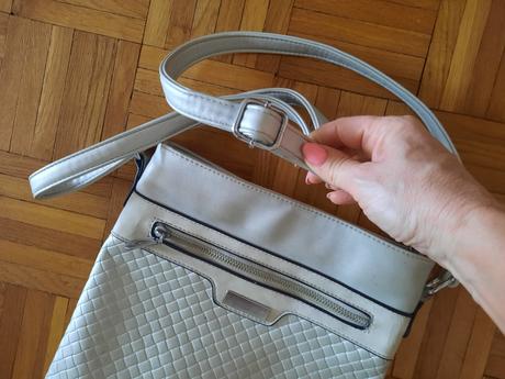 Crossbody kabelka,