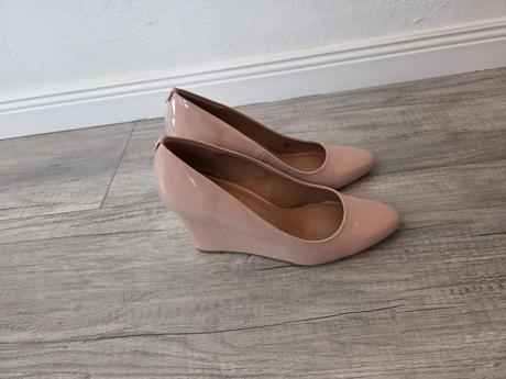 Lakované lodičky na plnom opätku, next,41