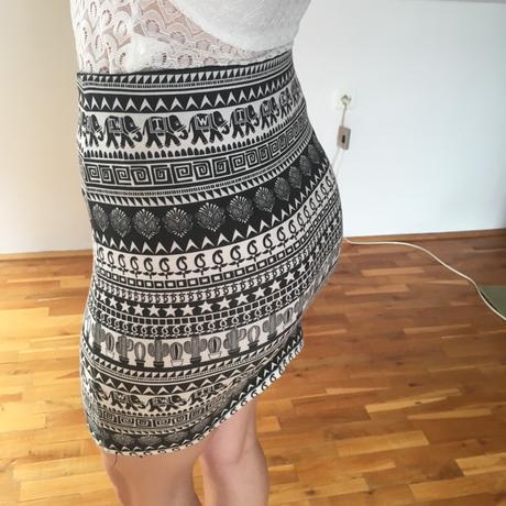 Vzorovaná minisukňa, tally weijl,xs