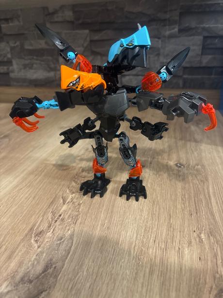 Lego hero factory, 