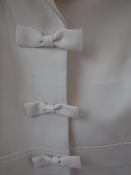 Krémový kostým - nenosený, m