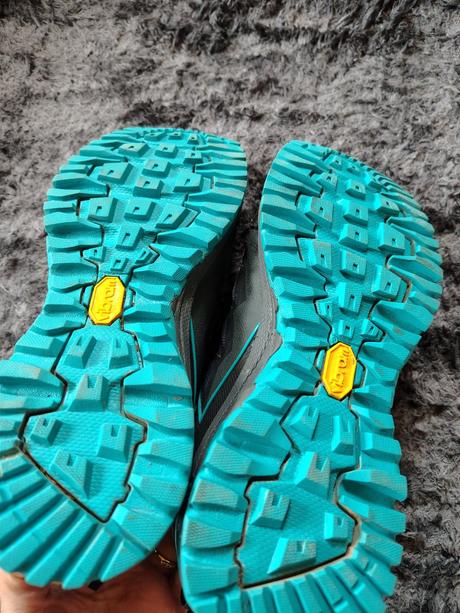 Trekove topánky head, 38