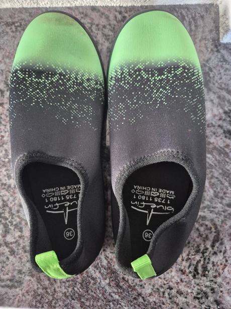 Topánky do vody, 36